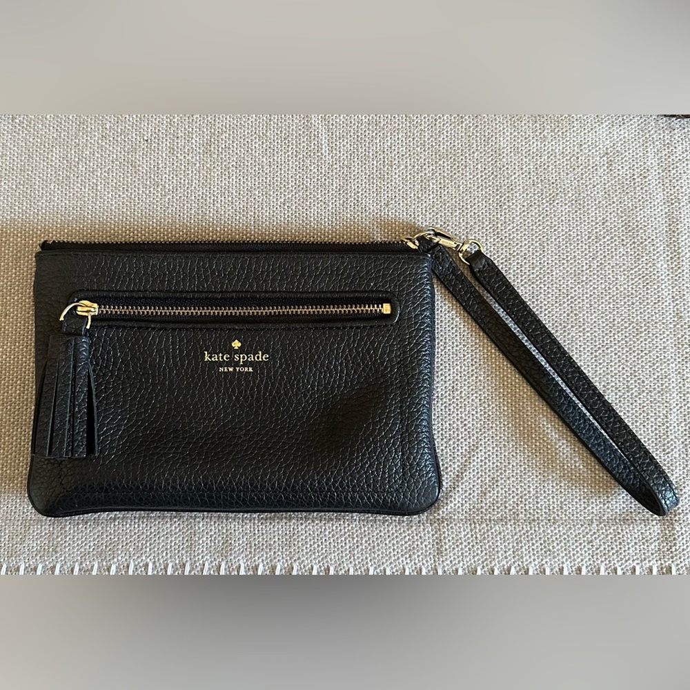 Black Leather Kate Spade Wristlet